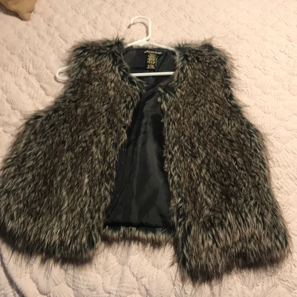 Faux fur vest